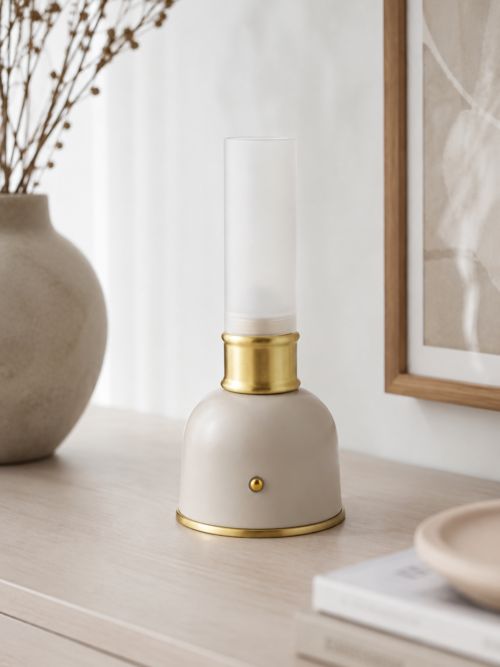 Nevinne LED-lampa beige